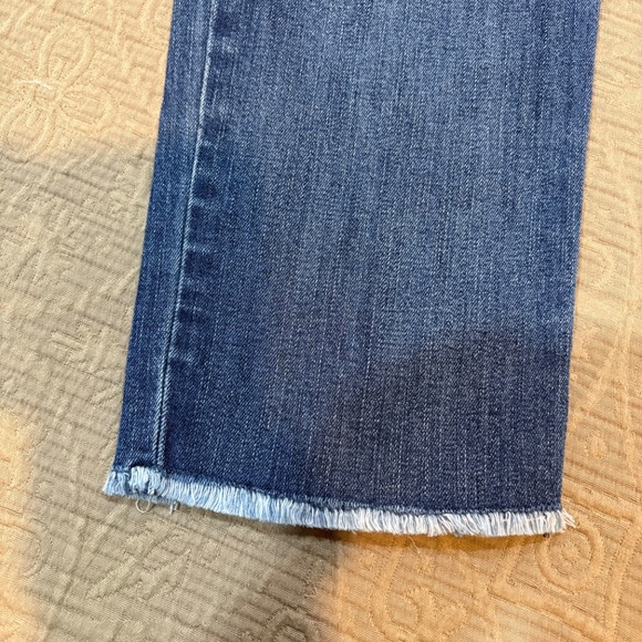 Share  WHBM Straight Crop Jeans Size 2 Denim Floral Embroidered Cropped Raw Edge - Picture 4 of 8